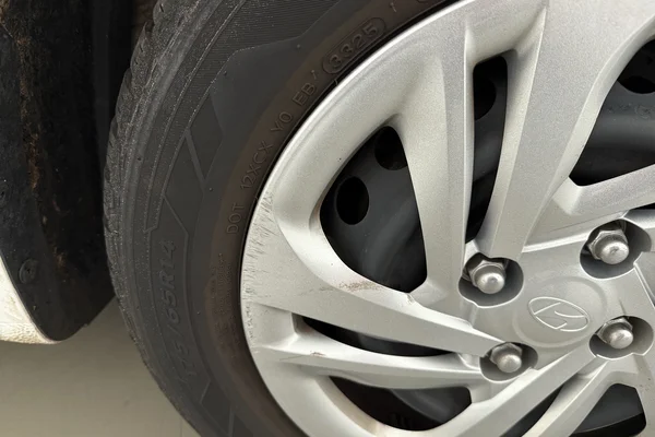 Hyundai i10 (2024) — foto 9 van 19