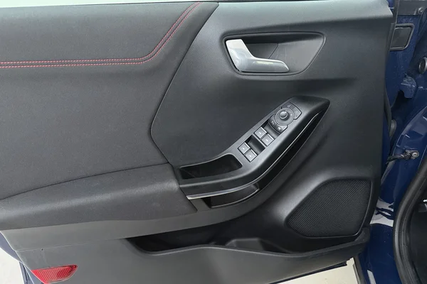 Ford Puma (2024) — foto 8 van 19
