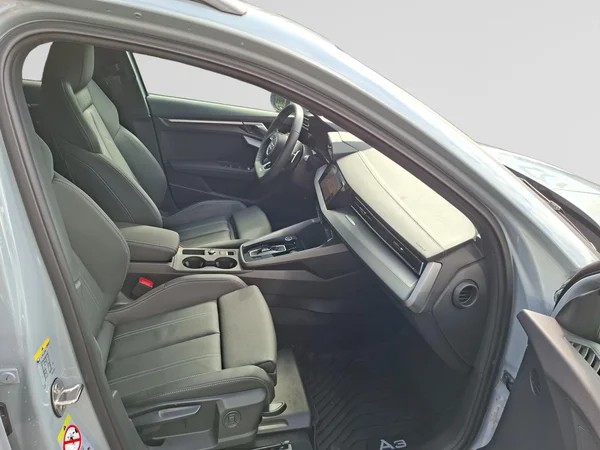 AUDI A3 Allstreet (2025) — foto 8 van 24