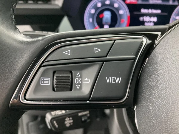 AUDI A3 Sportback (2022) — foto 14 van 36