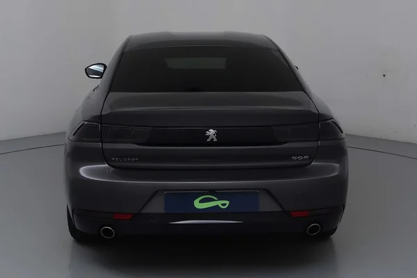 Peugeot 508 PHEV (2021) — foto 27 van 32