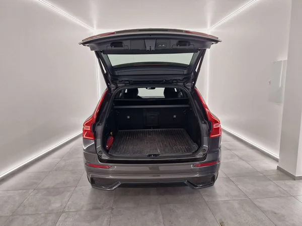 Volvo XC60 (2021) — foto 12 van 17