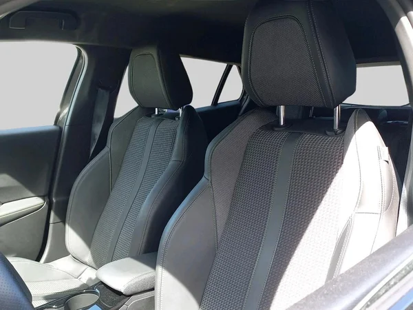 Peugeot 2008 (2022) — foto 19 van 19