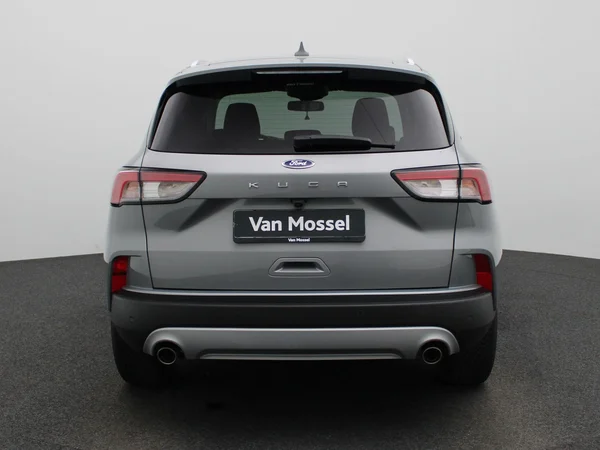Ford Kuga (2022) — foto 37 van 41