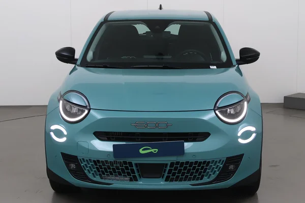 Fiat 600 (2025) — foto 12 van 19