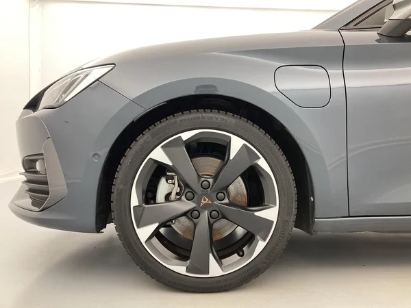 CUPRA Leon e-Hybrid (PHEV) (2023) — foto 20 van 36