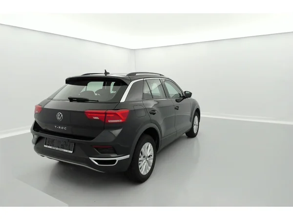 VOLKSWAGEN T-Roc (2021) — foto 36 van 36