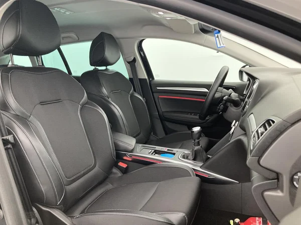 RENAULT Mégane SW Phase II (2023) — foto 21 van 34
