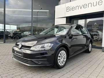 Volkswagen Golf e868eaaa-e6aa-454a-b649-5d41774a2134