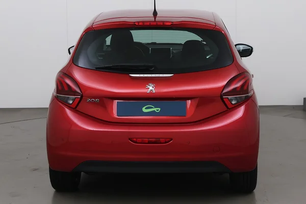 Peugeot 208 (2018) — foto 18 van 23