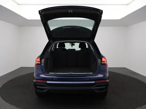 Audi Q3 (2024) — foto 2 van 27