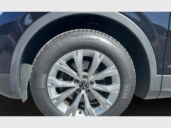 Volkswagen Tiguan (2023) — foto 22 van 29