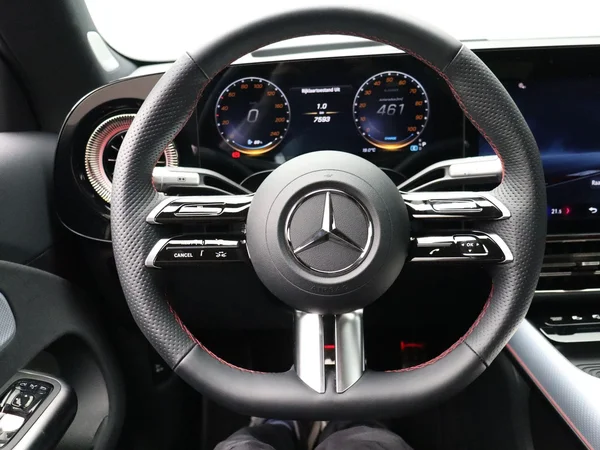 Mercedes-Benz CLA (2026) — foto 5 van 32