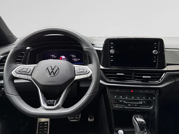 VOLKSWAGEN T-Roc (2025) — foto 12 van 16
