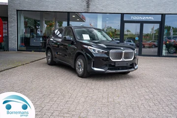BMW iX1 6dcd3de7-4814-494b-a8ef-918c583e1a3e