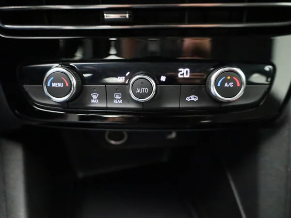 Opel Mokka (2023) — foto 14 van 36