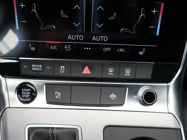 Audi A6 (2020) — foto 14 van 32