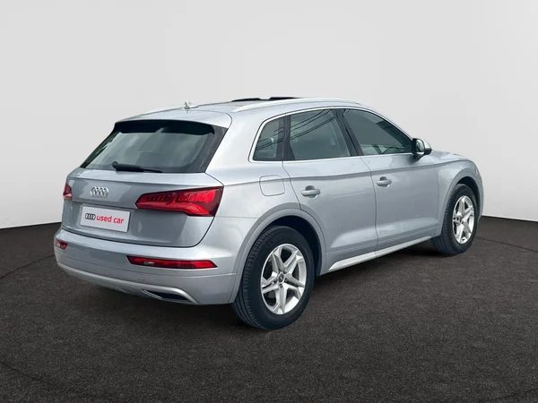 AUDI Q5 Dsl (2018) — foto 11 van 18