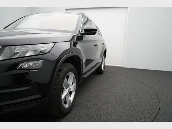 SKODA Kodiaq (2021) — foto 11 van 29