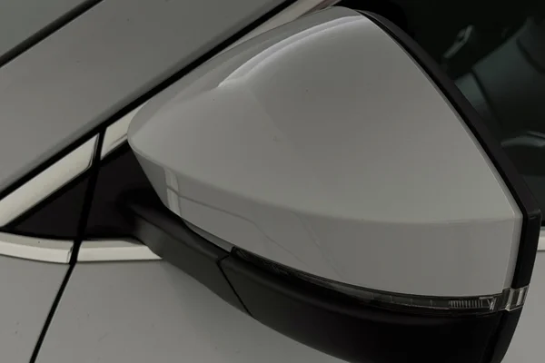 Skoda Karoq (2020) — foto 28 van 38