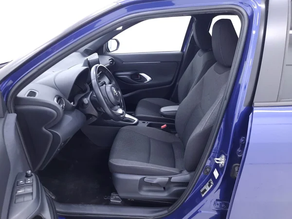 Toyota Yaris Hybrid (HEV) (2023) — foto 5 van 26