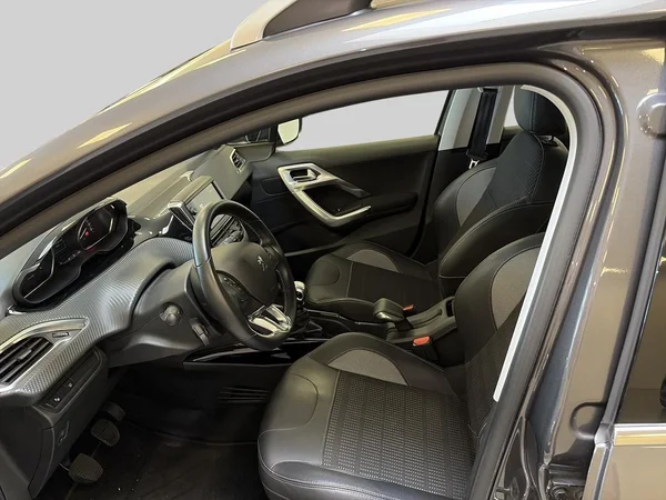 Peugeot 2008 (2019) — foto 21 van 22