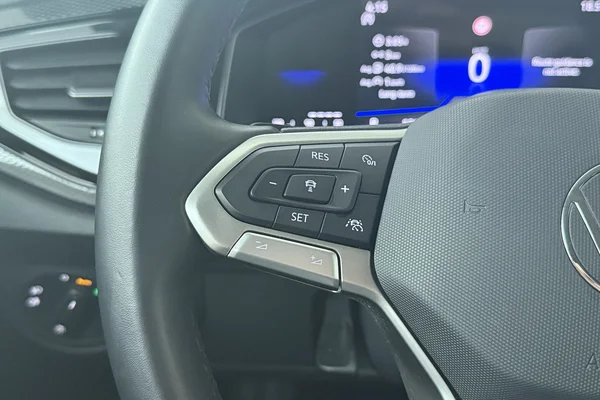 Volkswagen Taigo (2025) — foto 6 van 17