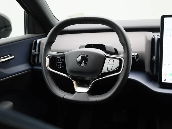 Volvo EX30 (2024) — foto 4 van 41