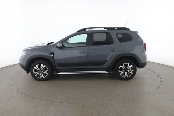 Dacia Duster (2023) — foto 12 van 18