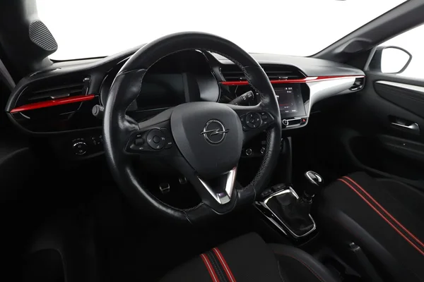 Opel Corsa (2021) — foto 2 van 16
