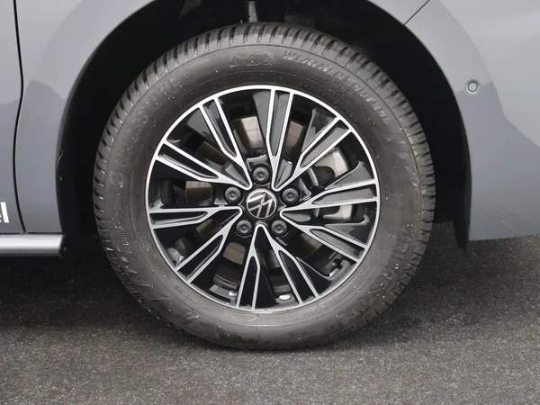 VOLKSWAGEN Multivan T7 Long Dsl (2026) — foto 26 van 27