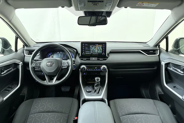Toyota Rav4 Hybrid (HEV) (2021) — foto 29 van 29
