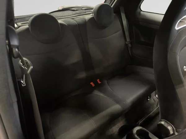 ABARTH 595 (2020) — foto 11 van 24