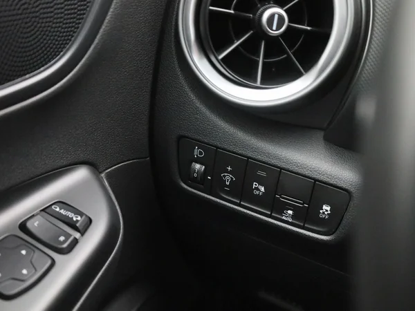 Hyundai Kona (2023) — foto 18 van 34