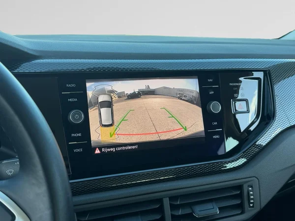 VOLKSWAGEN Polo (2023) — foto 11 van 21