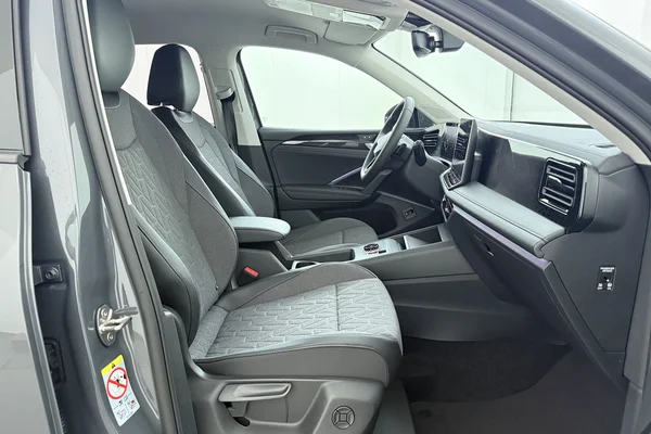 Volkswagen Tiguan (2026) — foto 16 van 18