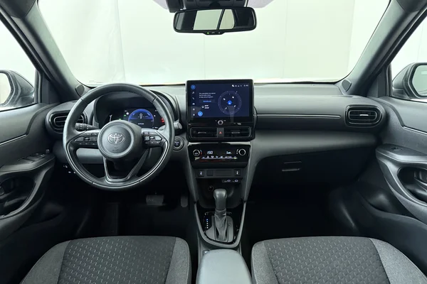 Toyota Yaris Cross Hybrid (HEV) (2025) — foto 19 van 19