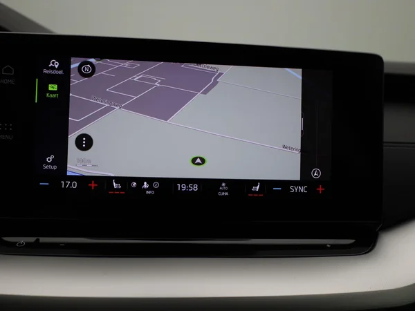 Škoda Octavia (2022) — foto 9 van 42