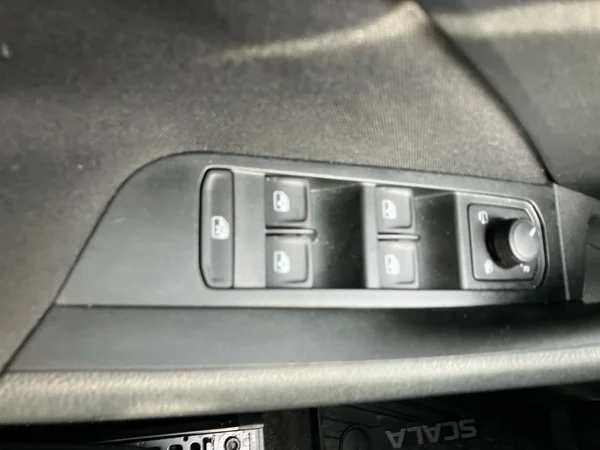 SKODA Scala (2024) — foto 10 van 25