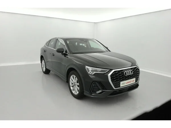 AUDI Q3 Sportback PHEV (2022) — foto 23 van 36