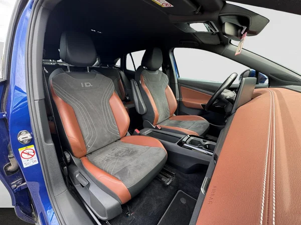 VOLKSWAGEN ID.5 (2024) — foto 17 van 21