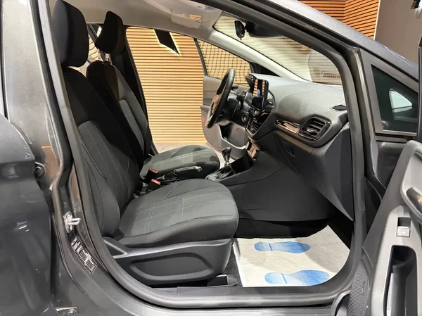 Ford Fiesta (2020) — foto 7 van 22