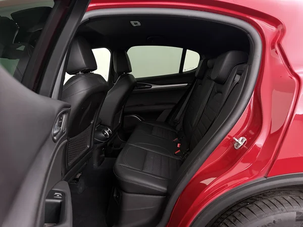 Alfa Romeo Stelvio (2022) — foto 5 van 31