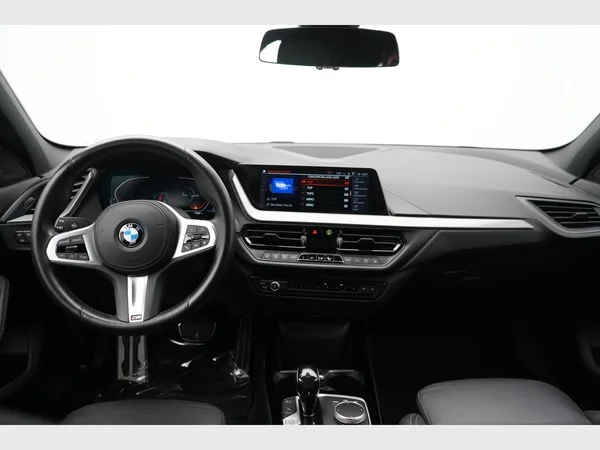 BMW 120 Hatch (2022) — foto 23 van 26