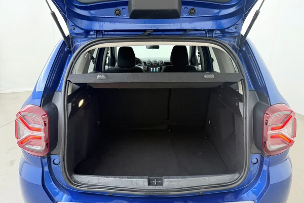 Dacia Duster (2022) — foto 17 van 21