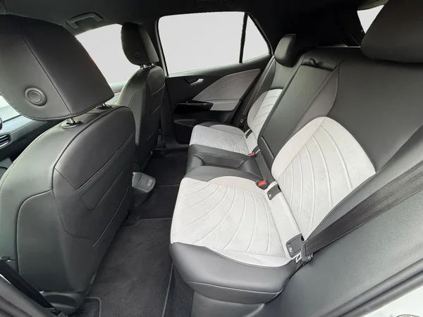 VOLKSWAGEN ID.3 (2025) — foto 14 van 17
