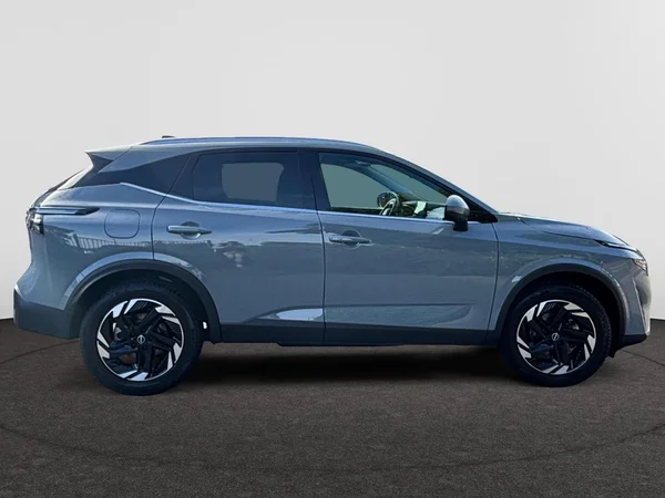NISSAN Qashqai (2025) — foto 21 van 24