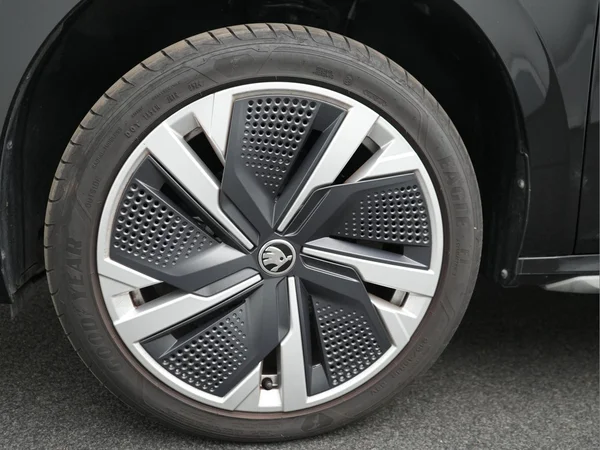 SKODA Kamiq (2024) — foto 30 van 31