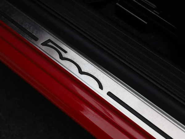 Fiat 500 (2021) — foto 21 van 38