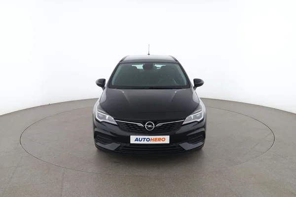 Opel Astra (2020) — foto 15 van 16